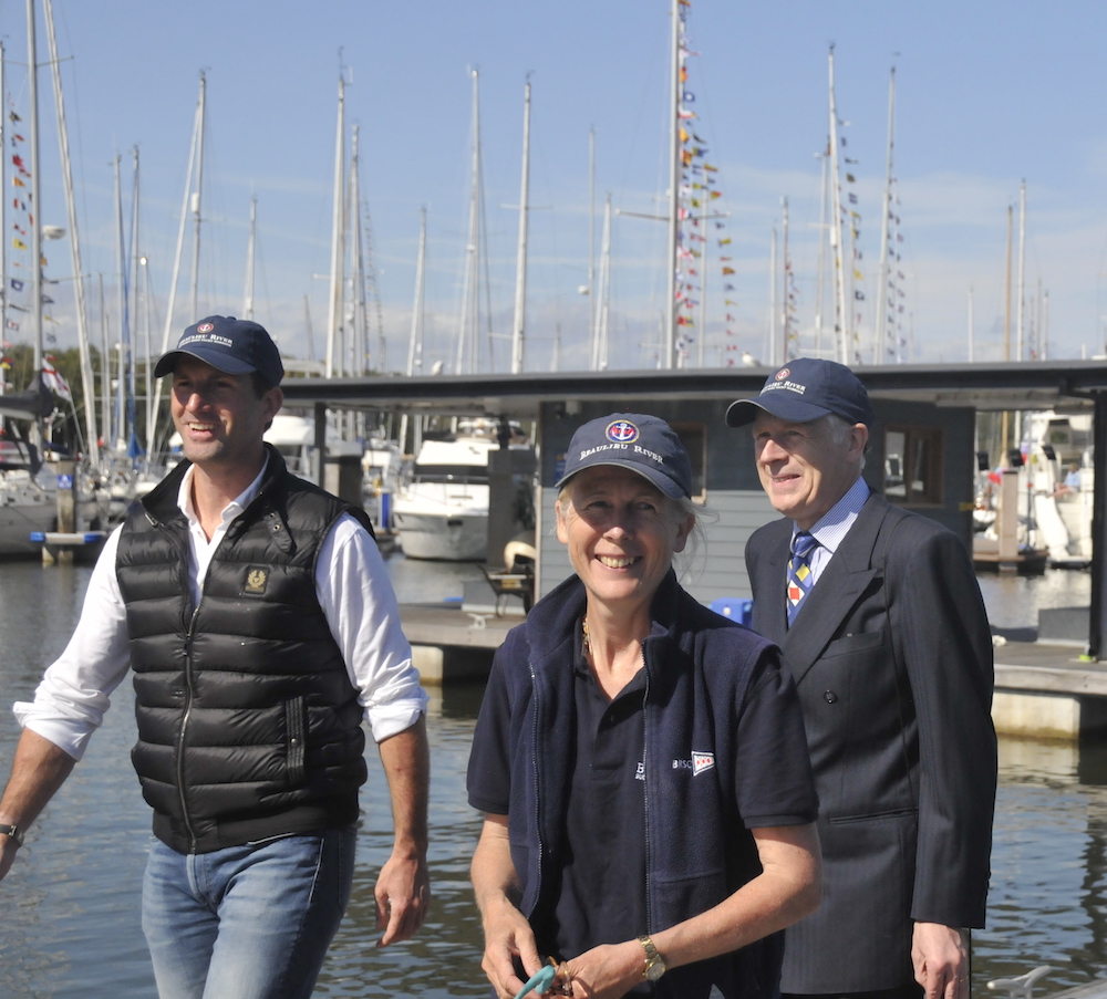 Sir Ben Ainslie enjoys a relaxing afternoon with the Hon Mary Montagu-Scott and Lord Montagu – photo Julio Graham