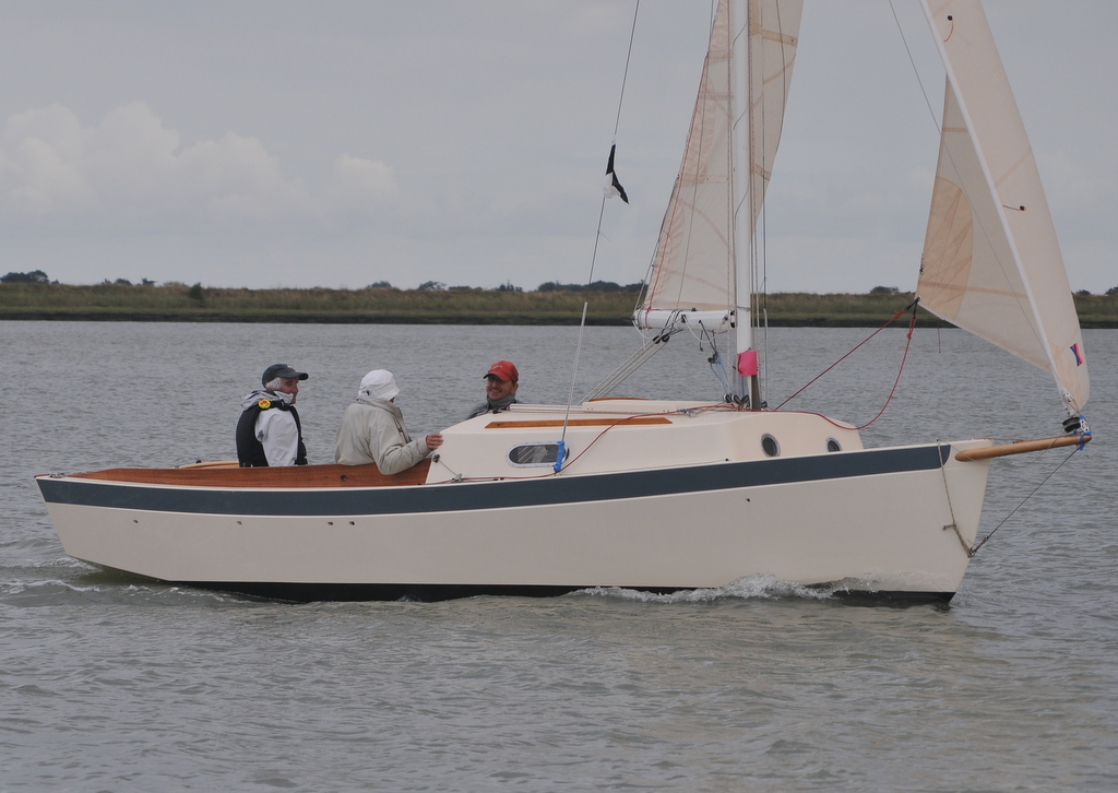 Keith Musto at the helm of Ant Law's gaff-rigged Kite – photo Alan Hanna